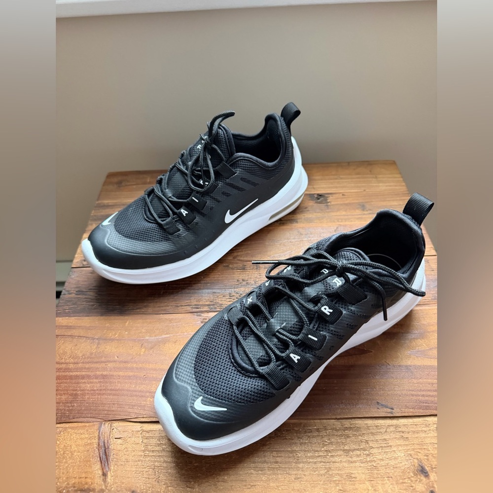 Nike Air Max Sneakers - Size 5.5 - Picture 8 of 11